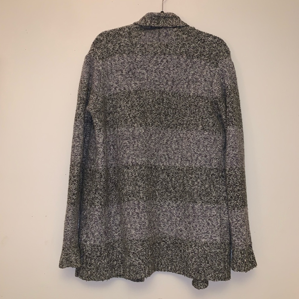 Levi’s Knit Cardigan - Picture 2 of 3